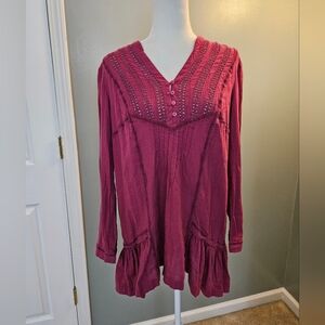 Free People Deep Pink V-Neck Eyelet Blouse Women's Size Small S